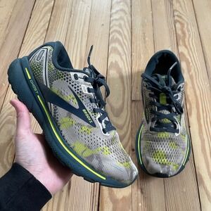 Brooks Ghost 14 Running Shoes Womens 8 Grey Lime Green‎ Camo 1203561B476 READ!